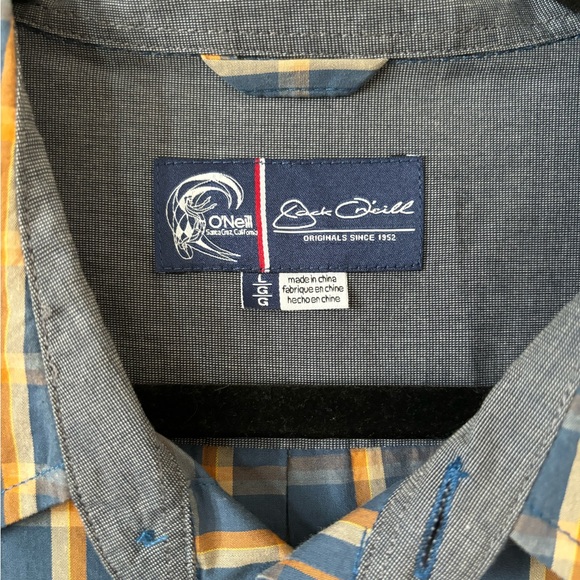 O'Neill Plaid Button Down Shirt Size Large - Picture 5 of 5